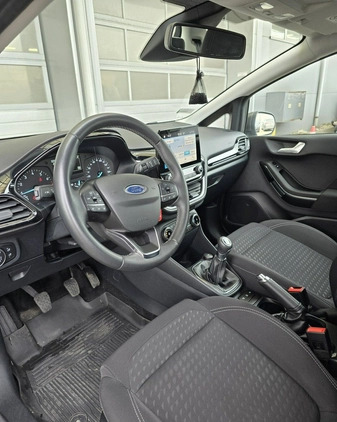 Ford Focus cena 51900 przebieg: 83400, rok produkcji 2020 z Legionowo małe 137